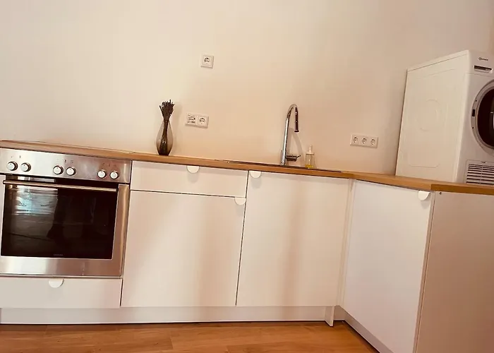 Odw Homes - Functional With Terrace Apartment Weinheim